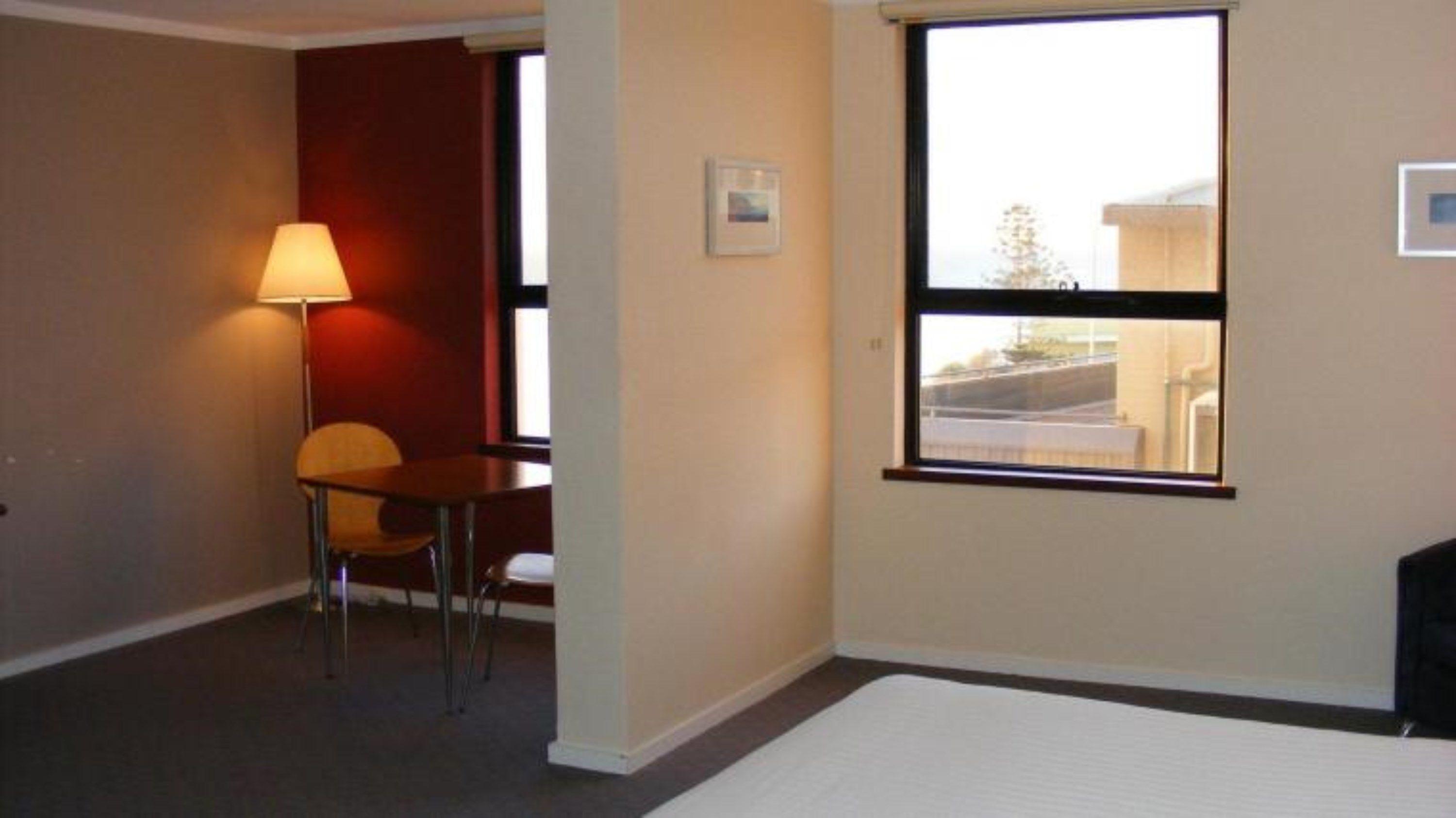Ocean Beach Hotel — Photos 2